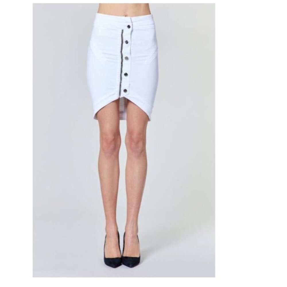 RTA Denim Blane Knee-Length Skirt Size: 4 White